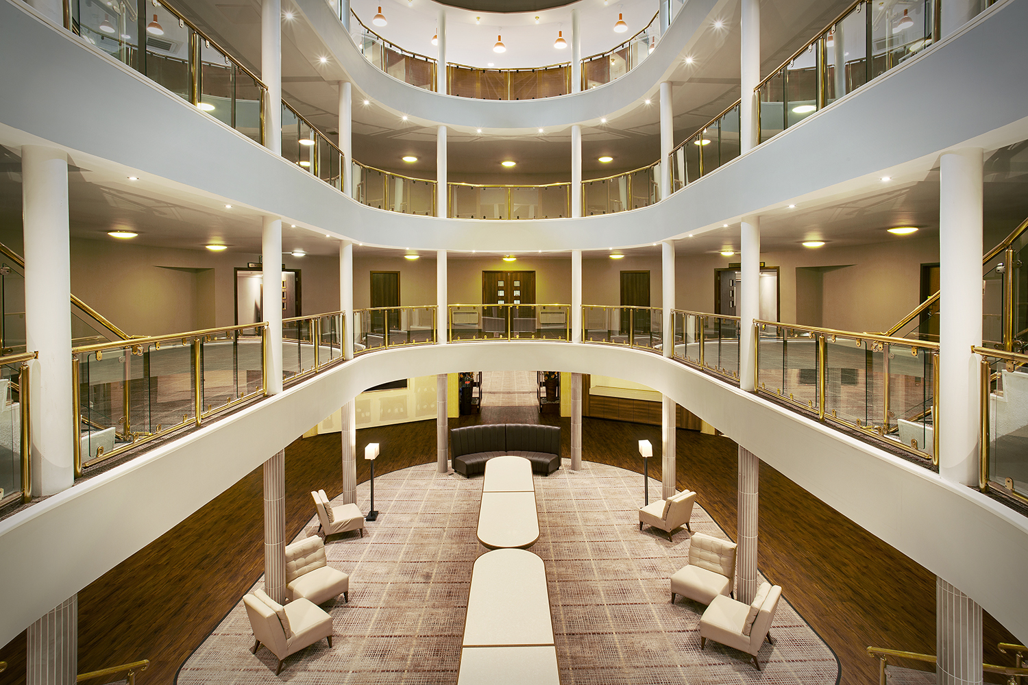 Leonardo Hinckley Island corridor