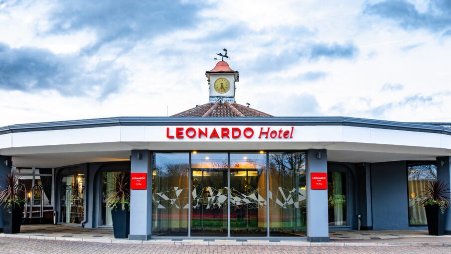 Leonardo Hinckley Island hotel front