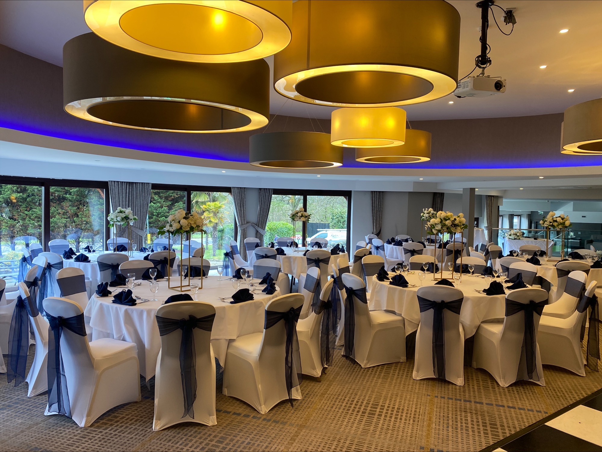 Leonardo Hinckley Island Lakeside room ceremony